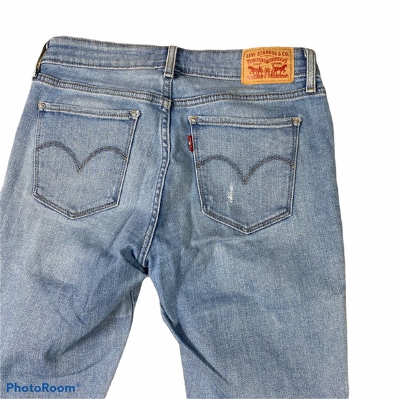 Levi’s 711 Skinny Distressed Medium Wash Jeans - Picture 6 of 8